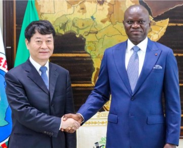 Gabonese President Brice Clotaire Oligui Nguema with Chinese President Xi Jinping's special envoy Mu Hong